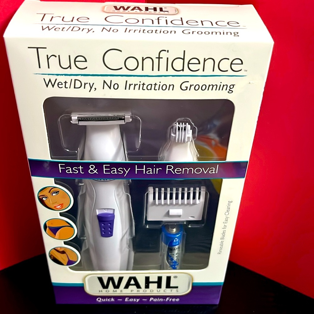 Wahl Ladies wet/dry razor. Reusable blades. Perfect for anywhere! NWT